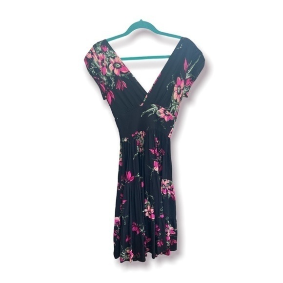 Trashy Dress Diva Bonita in Magenta Floral, rayon crepe de chine - Picture 4 of 7